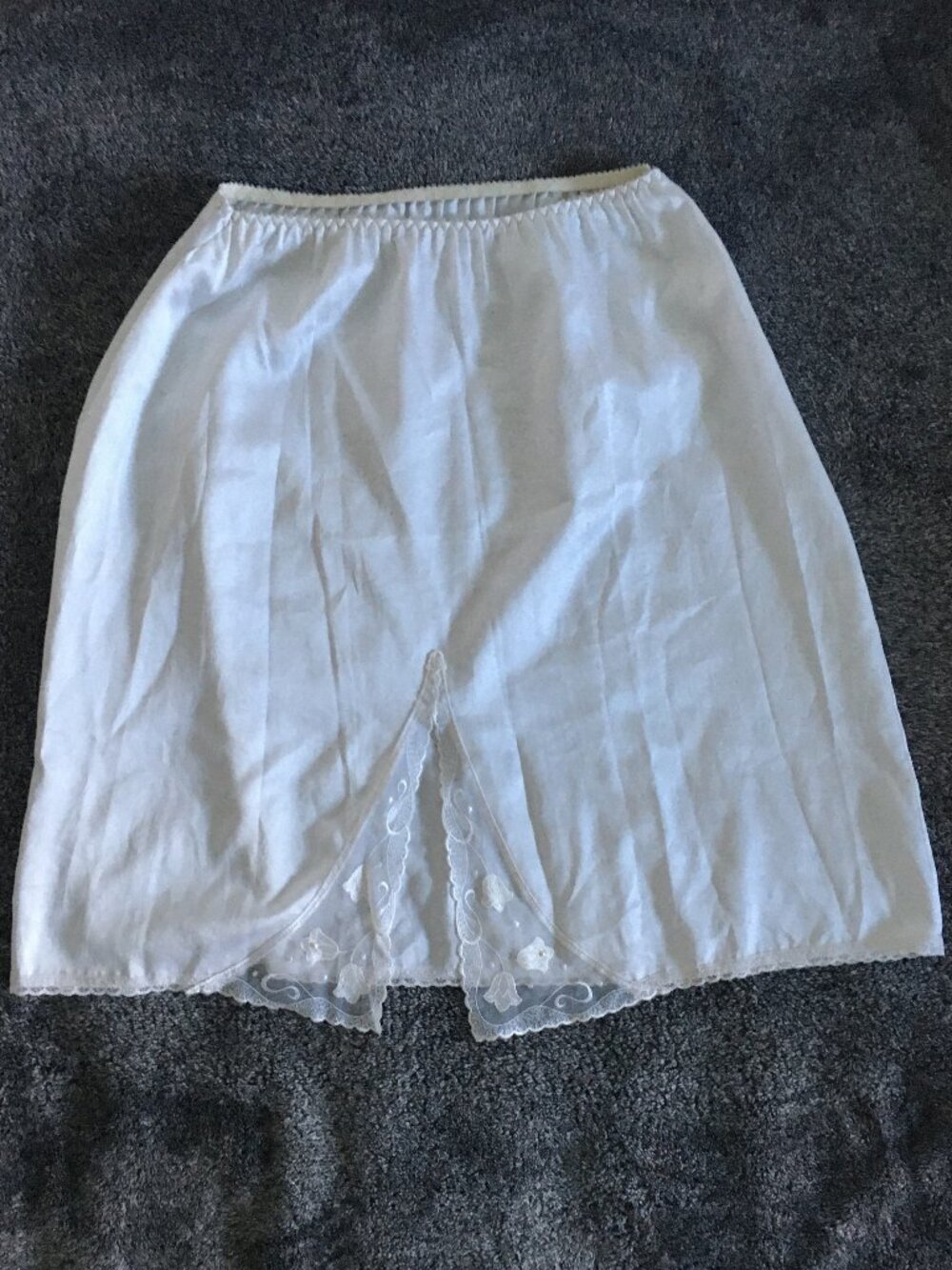 St Michael white half-slip with lace split